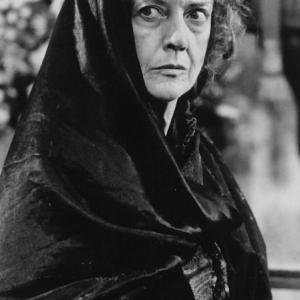 Still of Eileen Atkins in Cold Comfort Farm (1995)