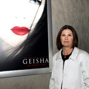 Colleen Atwood at event of Memoirs of a Geisha 2005