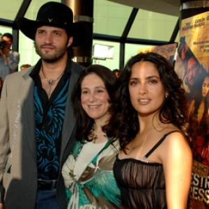 Salma Hayek, Robert Rodriguez and Elizabeth Avellan at event of Secuestro express (2005)