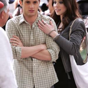 Michelle Trachtenberg and Penn Badgley at event of Gossip Girl 2007