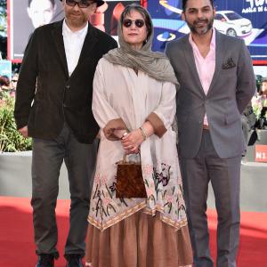 Rakhshan Bani-Etemad, Habib Rezaei and Peyman Moaadi at event of Ghesse-ha (2014)