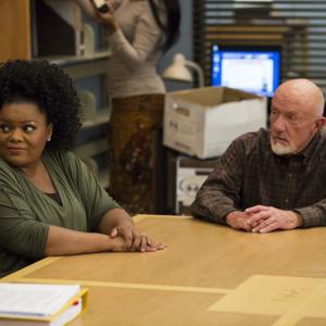 Still of Jonathan Banks and Yvette Nicole Brown in Community (2009)