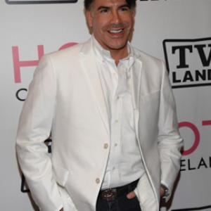 Bryan Batt at event of Hot in Cleveland (2010)