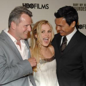Anna Paquin, Aidan Quinn and Adam Beach at event of Bury My Heart at Wounded Knee (2007)