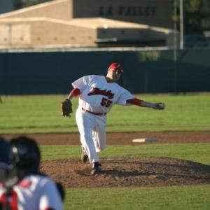 In addition to acting Dave Bean still competes as a highlevel competitive baseball player and parttime collegiate coach 2010 marked his 14th year as a semipro pitcher Hes been a member of the Los Angeles Diablos since 2006