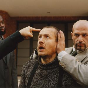 Still of JeanPierre Becker and Dany Boon in Micmacs agrave tirelarigot 2009