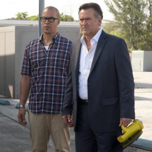 Still of Coby Bell and Bruce Campbell in Vilko bilietas 2007