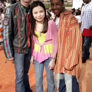 Drake Bell, Miranda Cosgrove and Little JJ at event of Nickelodeon Kids' Choice Awards '05 (2005)