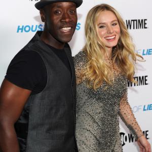 Don Cheadle and Kristen Bell at event of House of Lies 2012