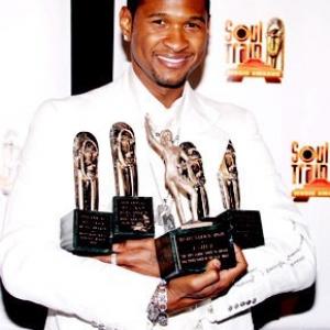 19th Annual Soul Train Music Awards Behind the Scenes  Usher
