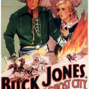 Madge Bellamy and Buck Jones in Gordon of Ghost City (1933)