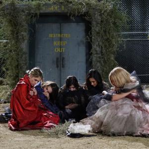 Still of Troian Bellisario Janel Parrish Lucy Hale Ashley Benson Shay Mitchell and Pretty Little Liars in Jaunosios melages 2010