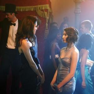 Still of Troian Bellisario and Lucy Hale in Jaunosios melages 2010