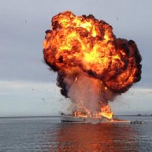 52' yacht explosion in San Pedro for Brett Rattner
