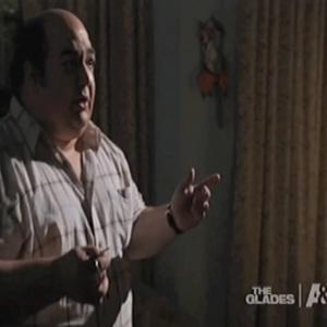 Mike Benitez as the Motel Manager on The Glades