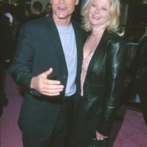 Rob Lowe and Sheryl Berkoff at event of Austin Powers The Spy Who Shagged Me 1999