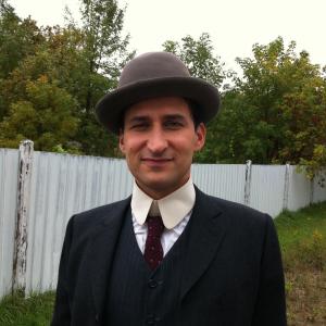 Raoul Bhaneja on set of Sunshine Sketches as Henry Mullins