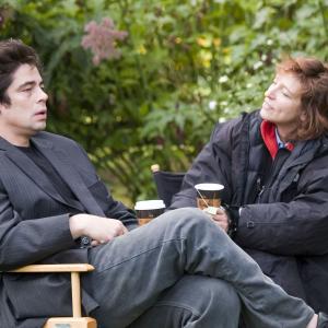 Still of Benicio Del Toro and Susanne Bier in Things We Lost in the Fire 2007