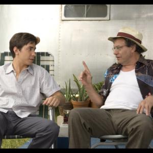 Still of Lewis Black and Justin Long in Accepted (2006)