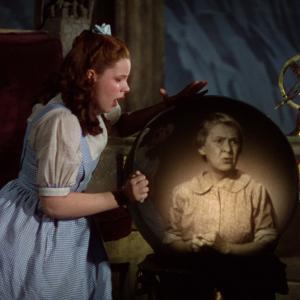 Still of Judy Garland and Clara Blandick in The Wizard of Oz 1939