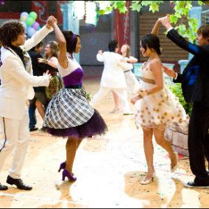 Still of Corbin Bleu, Monique Coleman, Vanessa Hudgens and Zac Efron in High School Musical 3: Senior Year (2008)