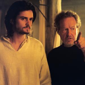 Still of Ridley Scott and Orlando Bloom in Kingdom of Heaven 2005
