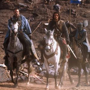 Still of Jeremy Irons and Orlando Bloom in Kingdom of Heaven 2005