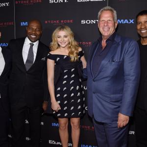 Denzel Washington, Steve Tisch, Jason Blumenthal, Antoine Fuqua and Chloë Grace Moretz at event of Ekvalaizeris (2014)