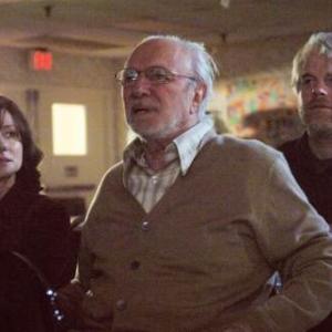 Still of Philip Seymour Hoffman Laura Linney and Philip Bosco in The Savages 2007
