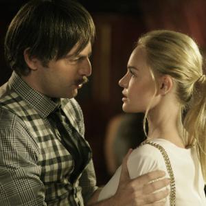Still of Justin Kirk and Kate Bosworth in L!fe Happens 2011