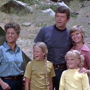 Eve Plumb Florence Henderson Susan Olsen Robert Reed Ann B Davis Mike Brady and Carol Brady at event of The Brady Bunch 1969