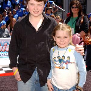 Spencer Breslin and Abigail Breslin at event of Herbie Fully Loaded (2005)