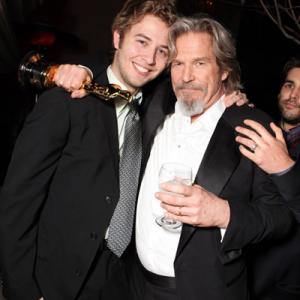 Jeff Bridges and Dylan Bridges at event of The 82nd Annual Academy Awards 2010