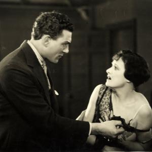 Still of Carl Brisson and Lillian HallDavis in The Ring 1927