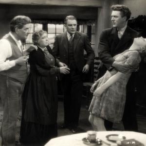 Still of Randle Ayrton, Carl Brisson, Clare Greet, Malcolm Keen and Anny Ondra in The Manxman (1929)