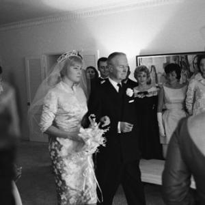Sammy Davis Jr.'s wedding to May Britt 11-13-1960