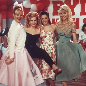 Still of Melissa Joan Hart, Caroline Rhea, Lindsay Sloane and Beth Broderick in Sabrina, the Teenage Witch (1996)