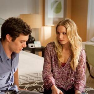 Still of Kristen Bell and Adam Brody in Some Girl(s) (2013)
