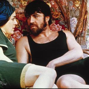 Still of Alan Bates and Eleanor Bron in Women in Love (1969)