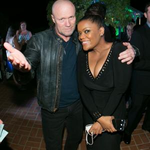 Nicole Brown Michael Rooker and Yvette Nicole Brown