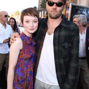 Emily Browning and Joel Edgerton at event of Legend of the Guardians The Owls of GaHoole 2010