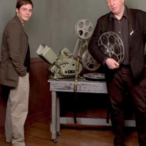 Wolfgang Becker and Daniel Brhl at event of Sudie Leninai! 2003