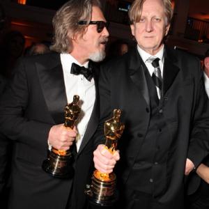 Jeff Bridges and T Bone Burnett at event of The 82nd Annual Academy Awards 2010