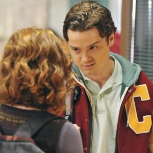Still of Dan Byrd and Jane Levy in Suburgatory (2011)