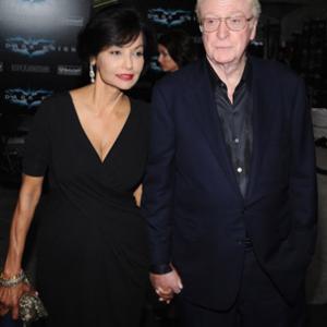 Michael Caine and Shakira Caine at event of Tamsos riteris 2008