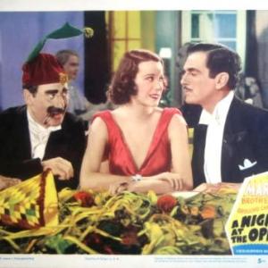 Groucho Marx, Kitty Carlisle, Walter Woolf King
