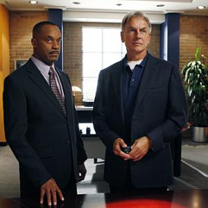 Still of Mark Harmon and Rocky Carroll in NCIS: Naval Criminal Investigative Service (2003)