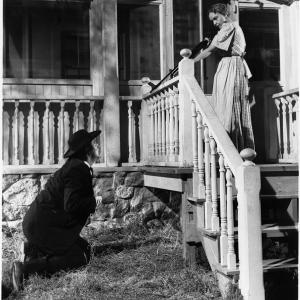 Still of Robert Mitchum and Lillian Gish in The Night of the Hunter 1955