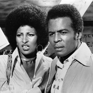 Still of Pam Grier and Terry Carter in Foxy Brown (1974)