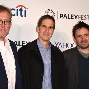 Alexander Cary, Alex Gansa and Chip Johannessen at event of Tevyne (2011)
